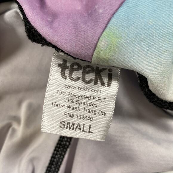 teeki • Nortern Lights Skinny “Hot Pants” Yoga Leggings - Picture 5 of 14